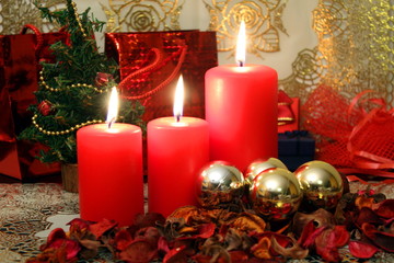 candele rosse di Natale