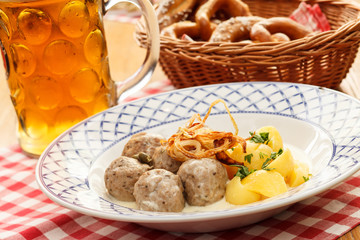 meatballs with potatoes