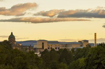 DR GRAYS SUNSET
