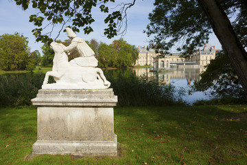 Obraz premium Fontainebleau castle, Seine-et-marne, Ile de France, France
