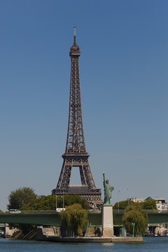 Eiffel tower, Paris, Ile de France, France