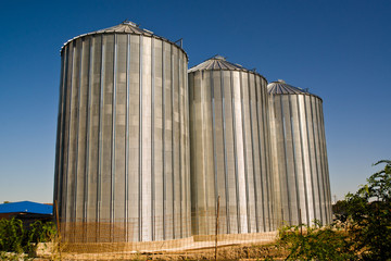 Grain silos © Bits and Splits