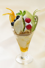 フルーツパフェ