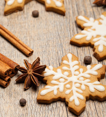 Fototapeta na wymiar Snowflake shaped Gingerbread cookies