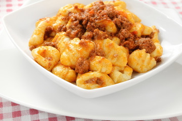 Gnocchi al ragù