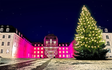 Saarbrücken Weihnachten und Schnee am Saarbrücker Schloss