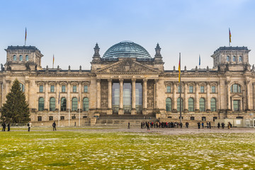 Fototapeta na wymiar Reichstag building in Berlin