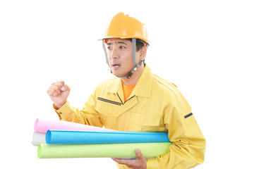 仕事に励む労働者