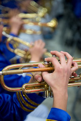 Obraz premium playing the trumpet