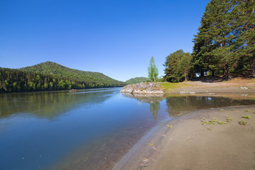 The river in the mountains