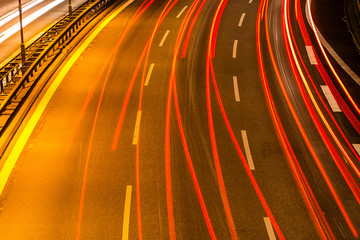 langzeitbelichtung autobahn