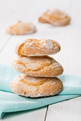 Amaretti di Modena