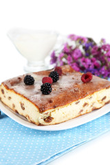 Cheese casserole with raisins