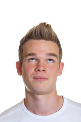 Fototapeta premium Junger Mann schaut nach oben