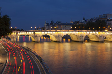 Fototapeta na wymiar Pont Neuf and Seine, Paris, Ile de France, France