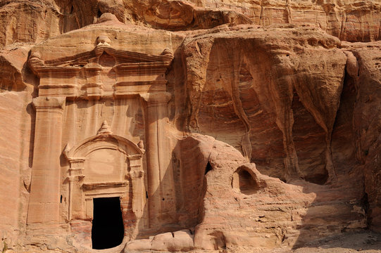 Petra - Jordan - Little temple