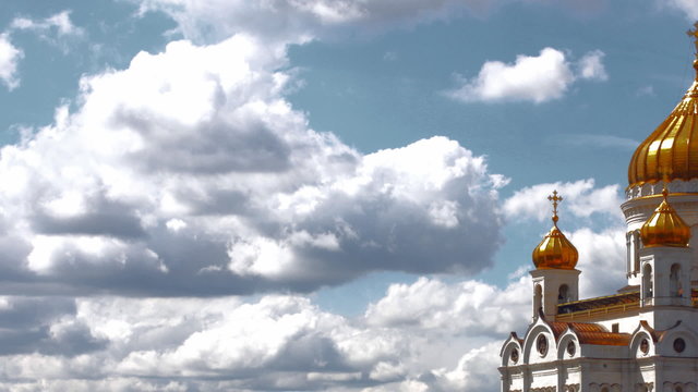 Cathedral of Christ the Saviour. Russia,Moscow time lapse