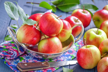 Apples