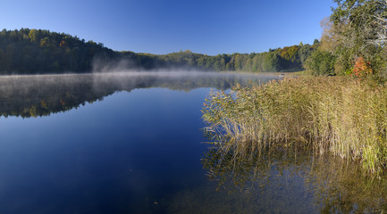 Fototapeta na wymiar Asveja (Dubingiai) jezioro, Litwa.