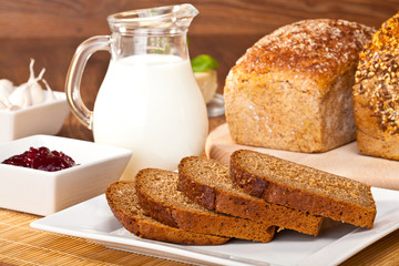 Breakfast with wholemeal bread