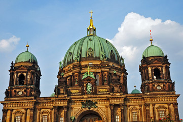 Fototapeta na wymiar Berlino, il Duomo - Berliner Dom