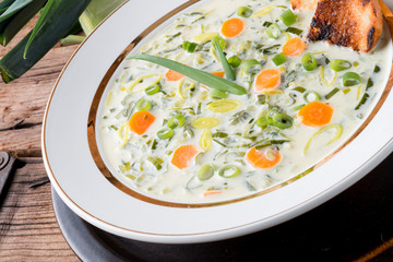 leek cheese soup