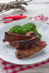 grilled ones rib with broccoli