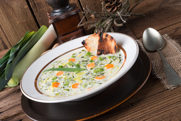 leek cheese soup