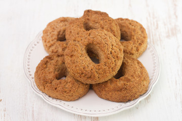 cinnamon cookies on plate