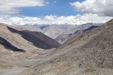 Landscape from Khardung La (pass) with granite rock exposures