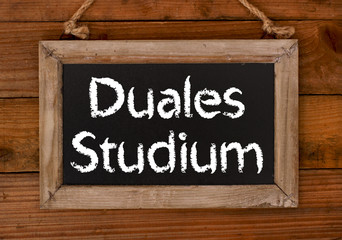Duales Studium Schild