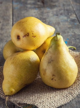 Pears on table