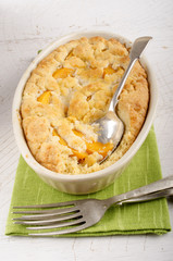 peach crumble dessert in a bowl