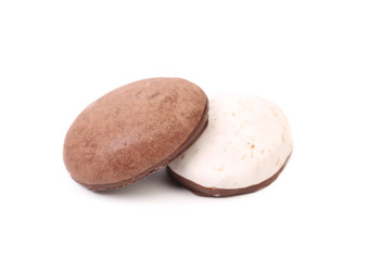 White and dark kiss cookies