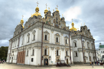 Fototapeta na wymiar Lavra church in kiev