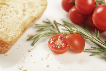 tomato rosemary bread