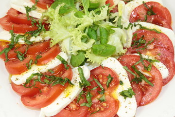 tomate et mozzarella