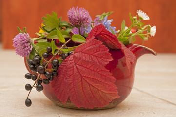 Atmospheric autumn tea