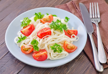 pasta with tomato