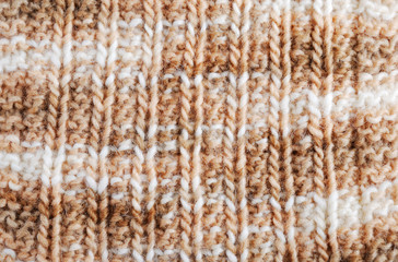 Close-up of the manually knitted cloth