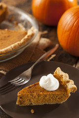 Homemade Delicious Pumpkin Pie
