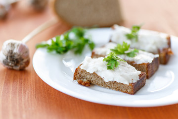 Fried toast with bacon