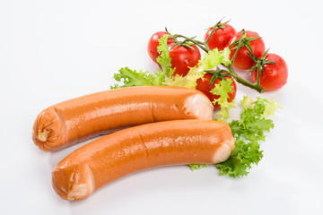 Wurstel con insalata e pomodorini