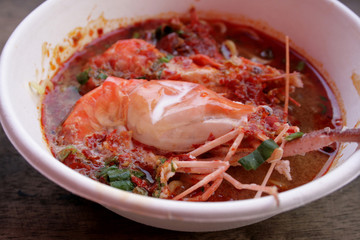 Prawn noodle soup