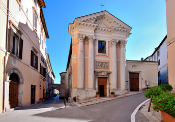 Obraz premium Chiesa di S. Ansano e Via Arco di Druso, Spoleto
