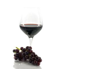 red wine and grapes