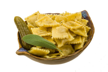 Ravioli with herbs