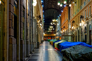Mercato chiuso