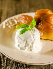 Tarte tatin french dessert