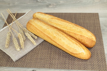 demi-baguettes de pains